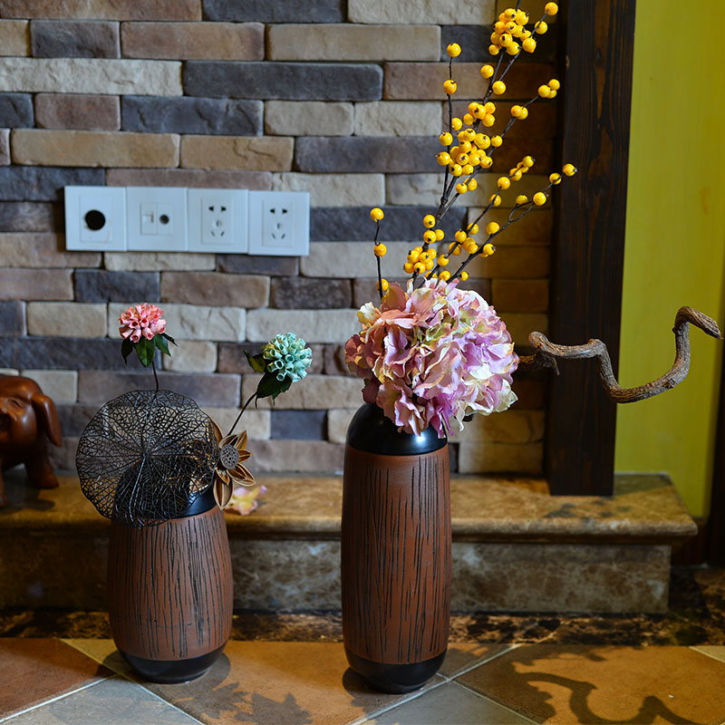 Mesa vases, ceramic hotel villa clubhouse dried flowers, flower arrangement, the sitting room porch place creative European - style decoration decoration