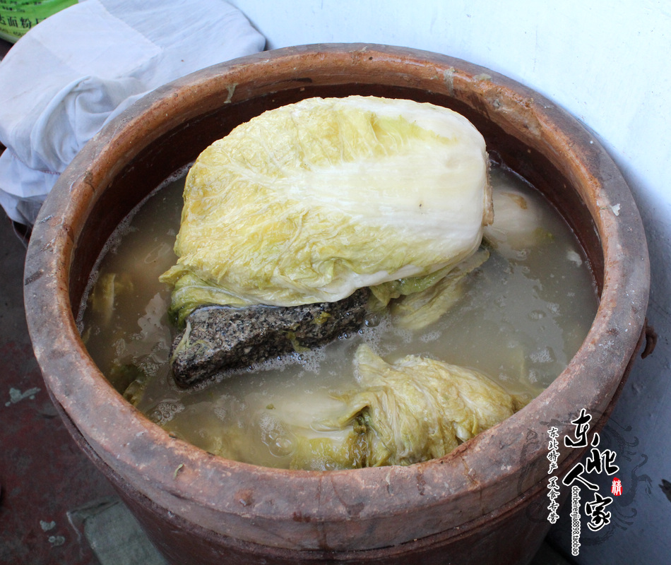 正宗东北特产手工腌菜 东北酸菜大缸腌制 自然发酵一个月 无添加