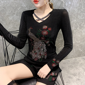 Autumn and Winter New Heavy Craft Diamond-inlaid Slim Bottom Shirt 