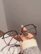 Cula Kinel Glasses Architecture Large Face Frame can be configured with anti - blue flat mirrors