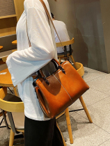 Lady Handbag Single Shoulder Diagonal Satchel Business Casual Fashion Brief Splicing 100 Hitch Calf Leather Genuine Leather Backpack