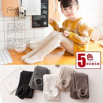 Autumn and winter new cashmere thickened childrens pantyhose gold silk velvet girls leggings socks step outside to wear oatmeal color