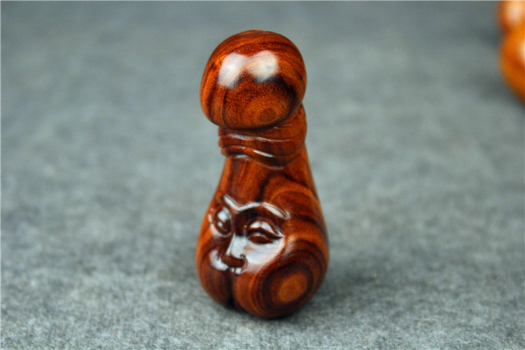 木头工艺品加工厂 供应信息 工艺品 厂家直销白酸枝旺财手把件男女生