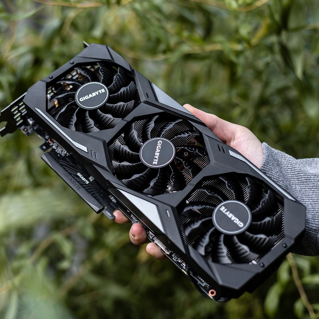 技嘉3080魔鹰静享无死角散热