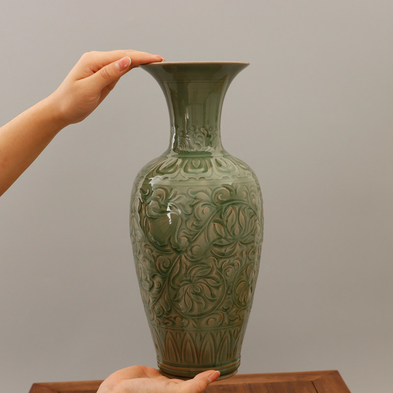 【新年セール】耀州窯 青磁 花瓶 中国古美術 时代物 UJ9S08 中国美術 耀州窯 青磁刻花卉文 双鳳口 水注 執壺