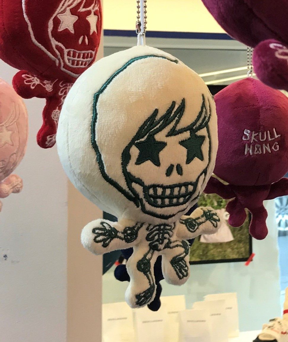 【mua现货】skullhong弘基个人品牌mini公仔(白色～线下门店限定版)