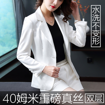 (Silk) White small suit jacket women 2021 Spring and Autumn new design sense temperament mulberry silk suit short