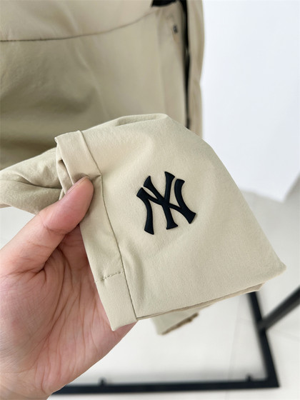 25 New MLB 여성 짧은 치마 NY 작은 라벨 단색 작업 치마 바지 캐주얼 스포츠 치마 3FSKB0353 25 New MLB 여성 짧은 치마 NY 작은 라벨 단색 작업 치마 바지 캐주얼 스포츠 치마 3FSKB0353