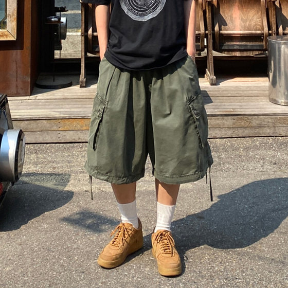 ANAN Korea Dongdaemun Purchase Retro Loose Style Washed Elastic Waist Neutral Summer Bermuda Shorts
ANAN Korea Dongdaemun Purchase Retro Loose Style Washed Elastic Waist Neutral Summer Bermuda Shorts