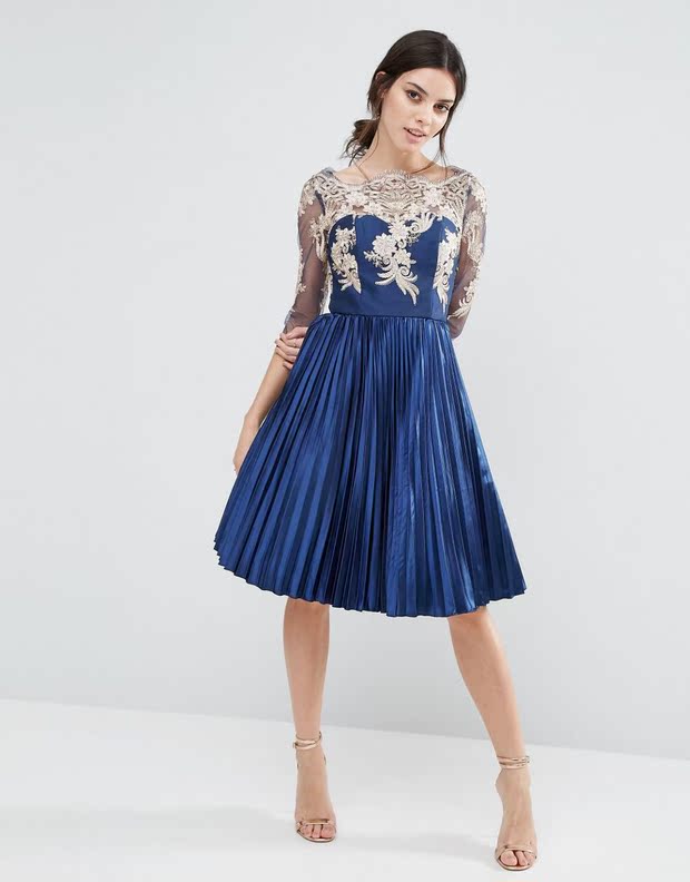 英国代购女装秋冬新品2016chi chi london气质优雅绣花百褶连衣裙