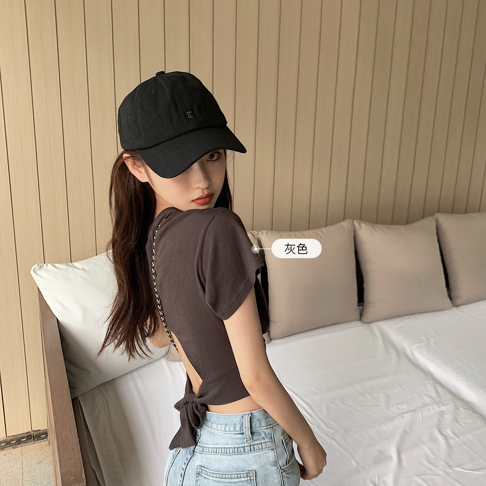 林珊珊 心机露腰小技巧要记牢!洋气炸!交叉抽褶t恤多色