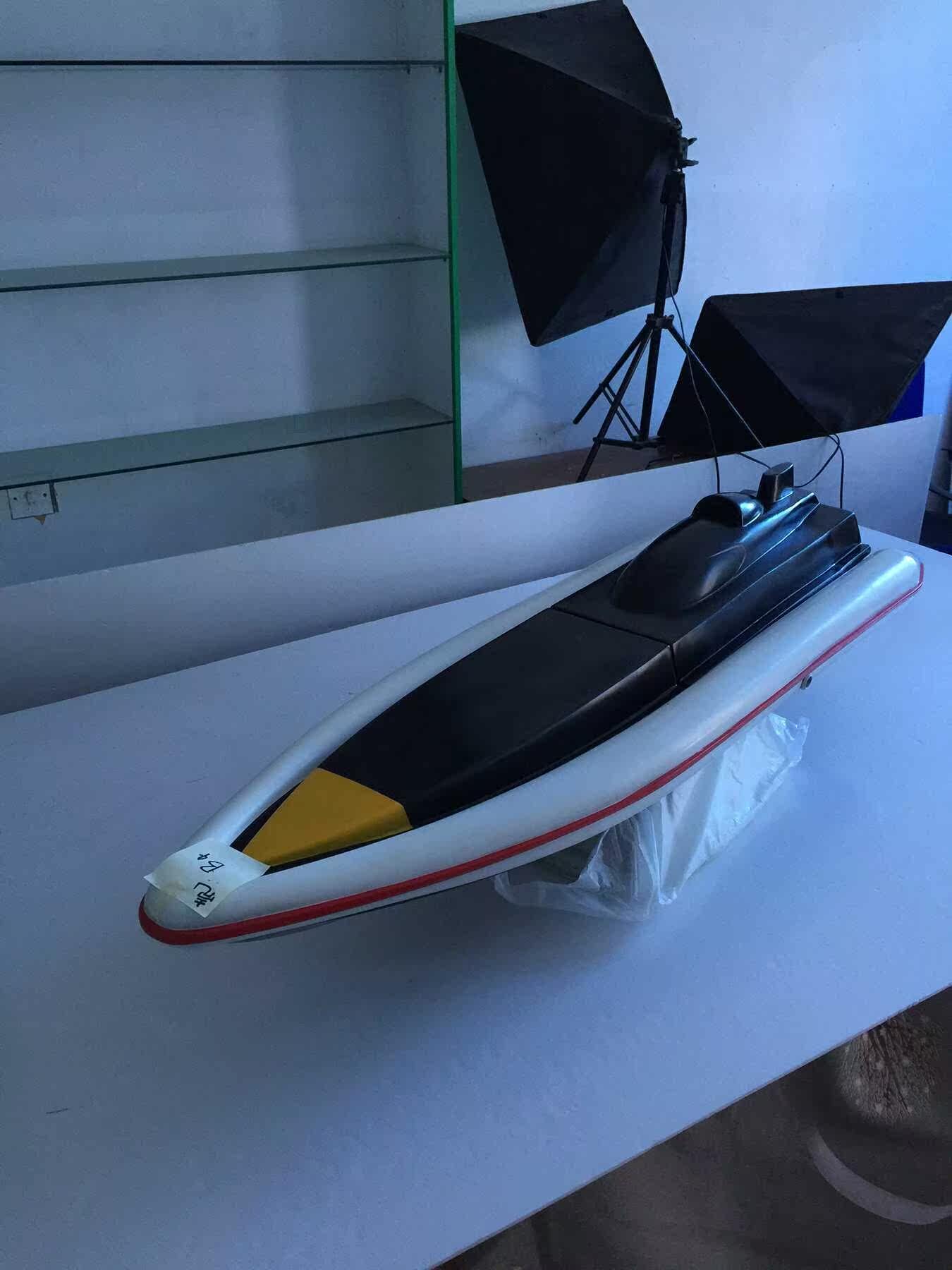 厂家低价处理瑕疵26cc全玻璃钢喷漆汽油船壳 雅马哈 b4