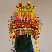 Mazu Hat Gods Hood Statue of the Statue of the Motherly decorated with an Fengguan Xia Head of the Statue Hood and the Hood Crown of the Statue Hood.
