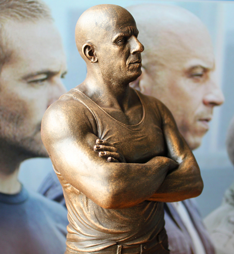 1:4魔鬼终结者阿诺德施瓦辛格t800战损胸像模型书桌摆件仿铜雕像