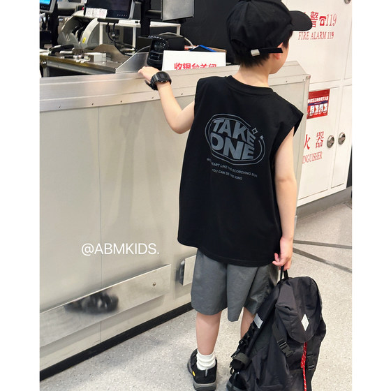 Boys vest children's sleeveless T-shirt summer thin 2025 summer new boys summer top black vest trendy
Boys vest children's sleeveless T-shirt summer thin 2025 summer new boys summer top black vest trendy