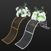 Wedding props wedding iron big wave road lead S-shaped iron mesh road guide stage decoration Magpie Bridge road guide