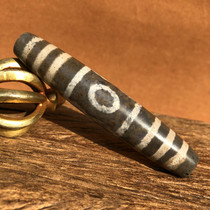 Tibet Xiangxiong Tianzhu Tibetan three-eyed Tianzhu Natural cinnabar genuine nine-eyed shale Tianxiong Stone Tianzhu