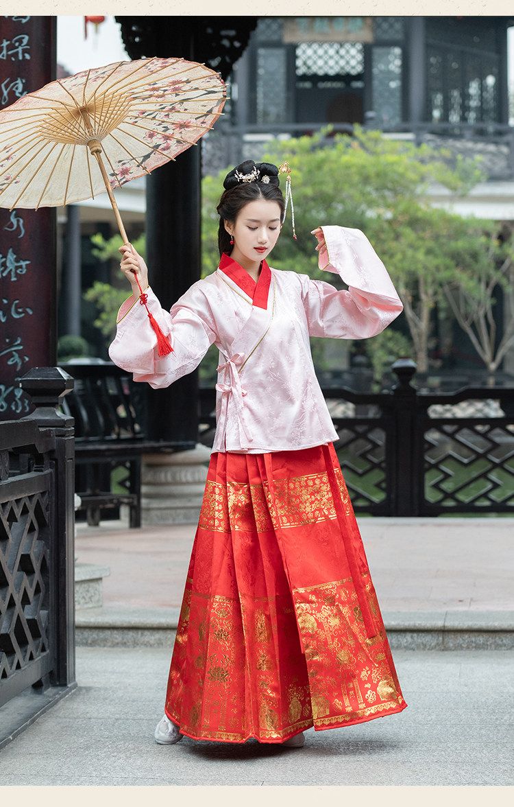 9258改良汉服圈金斜襟交领提花上襦配织金提花马面裙