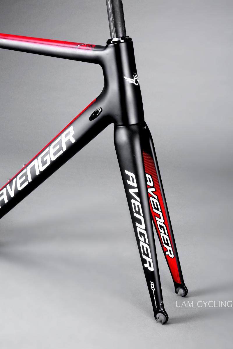 鸿富产品avenger复仇者高模碳纤维车架公路车架轻量版车架a6
