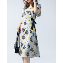 French light luxury gentle wind mulberry silk dress 21 summer new small fresh floral silk one-piece strap long skirt