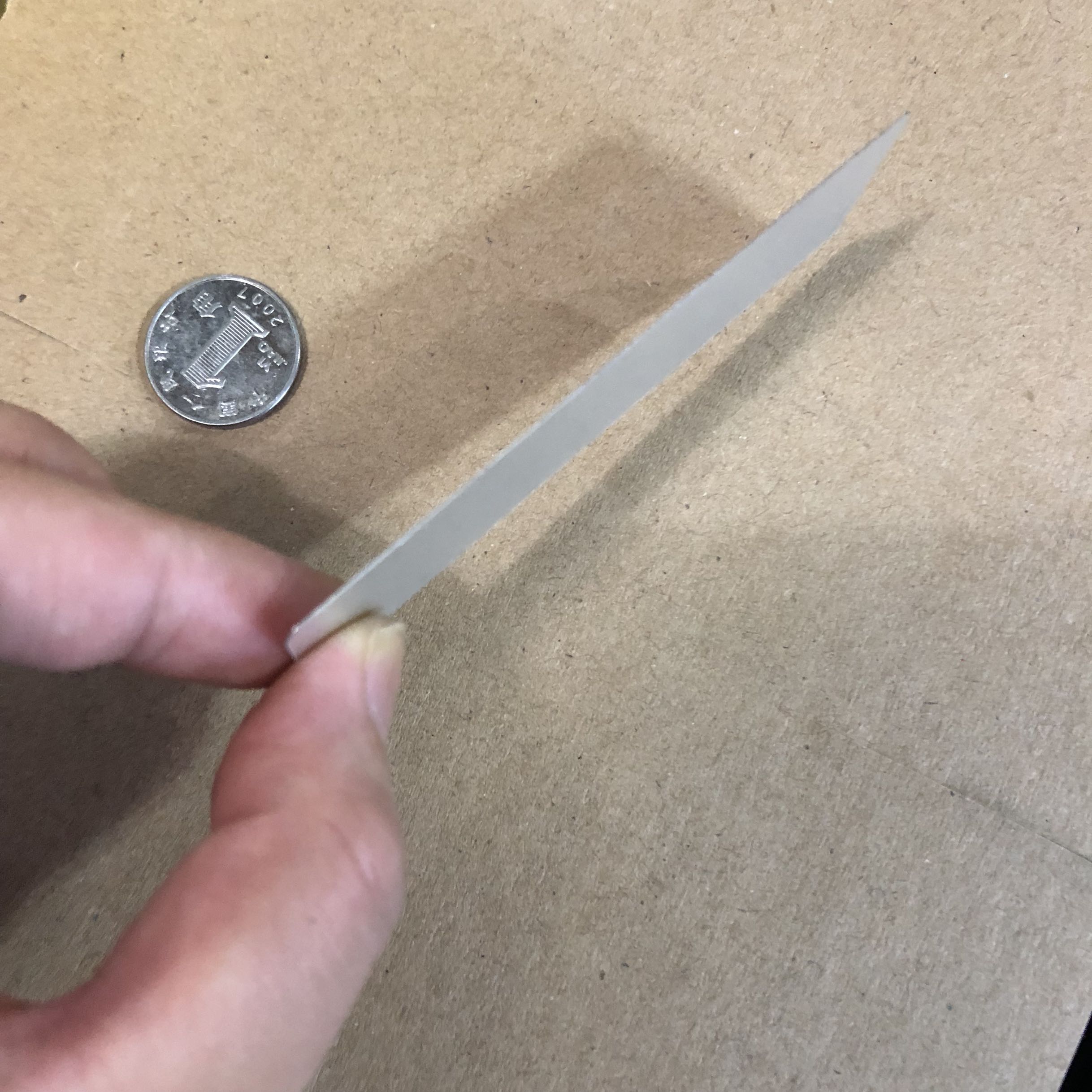 可以与磁铁吸的铁片 长方形薄铁片 长条80*25*0.3毫米