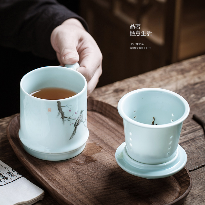 Jingdezhen hand - made ceramic filter BeiYing green tea cups bamboo cups of tea to separate office tea cups