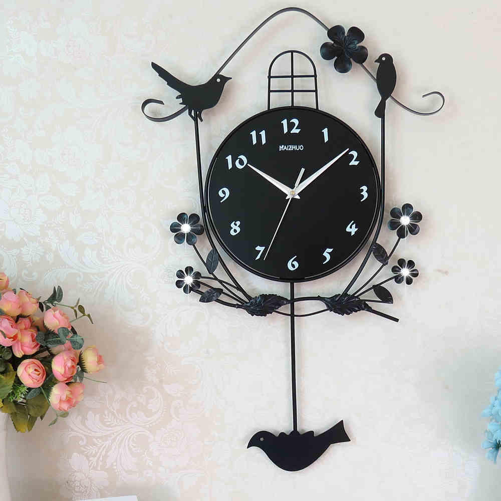 夜光欧式客厅现代挂钟创意墙钟静音摇摆钟表卧室田园个性装饰挂表