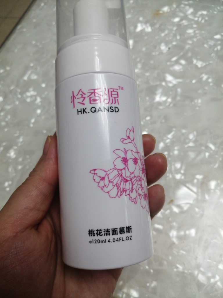 桃花精华洁面慕斯洗卸二合一这个牌子怎么样好用吗,使用测评(网红推荐),第2张 桃花精华洁面慕斯洗卸二合一这个牌子怎么样好用吗,使用测评(网红推荐),第2张