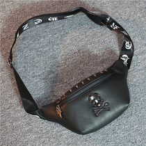 Trend mens chest bag 2019 new Korean fashion mens and womens casual small satchel skull rivet fanny pack mobile phone bag