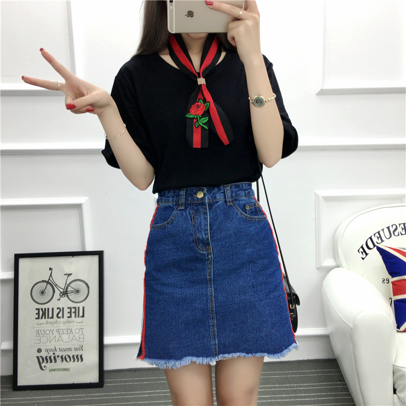 8806#2017年夏季新款套装 白色上衣【配围脖