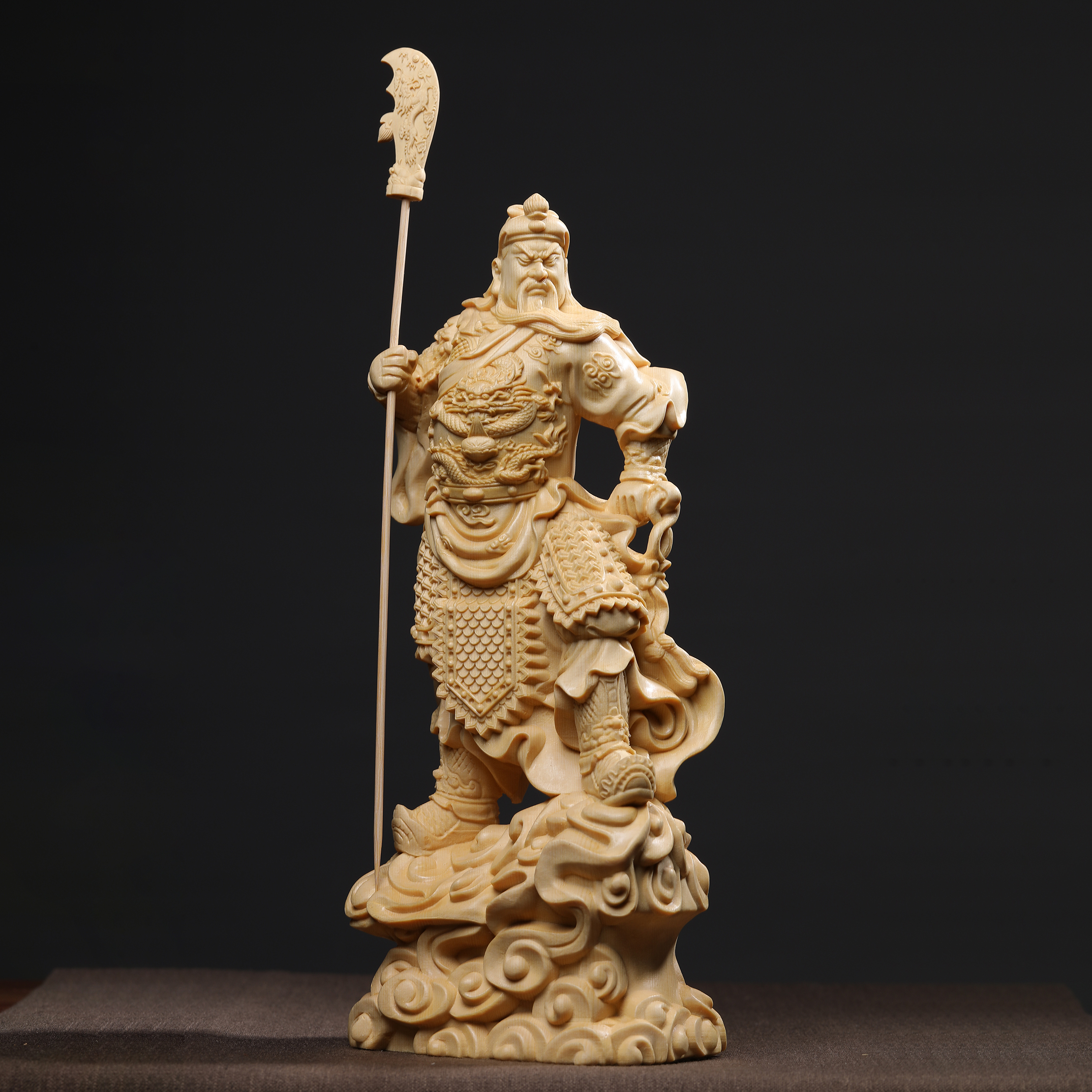 黄楊木彫 関公武財神像 工芸品 置物 黄楊木彫 関公武財神像 工芸品 置物
