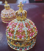 Crown jewelry box color tin alloy hollow Russian jewelry box European style retro court girlfriend birthday gift