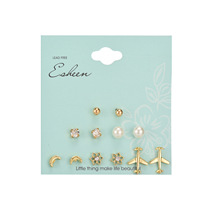 Japan-ROK new original aircraft moon pearl alloy ear nail suit small gilded minimalist Delicate Geometric Earrings