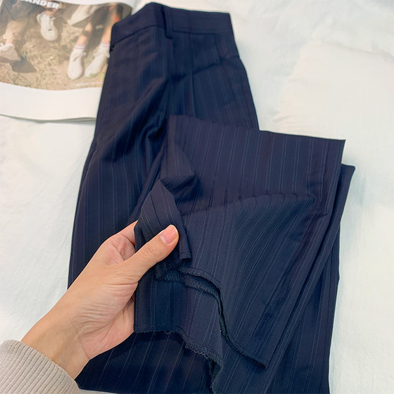 Shopping mall cabinet withdrawal! Special offer for breaking codes! Made in Shanghai! 100% combed wool men's high-end trousers Small size trousers
Shopping mall cabinet withdrawal! Special offer for breaking codes! Made in Shanghai! 100% combed wool men's high-end trousers Small size trousers