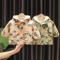 Boys winter coat 2020 new baby plus velvet thick Foreign wind coat baby Korean warm coat tide