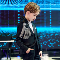 Boy suit epaulette Childrens dress Model catwalk Feather tassel large brooch accessories Boy piano performance suit