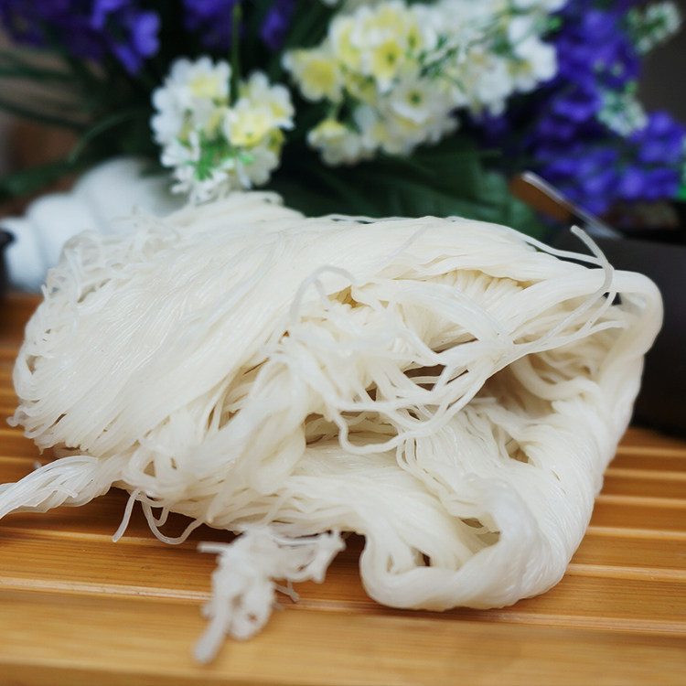 只发云南省 德宏特产芒市细米线 真空封装纯大米撒撇新鲜米线500g