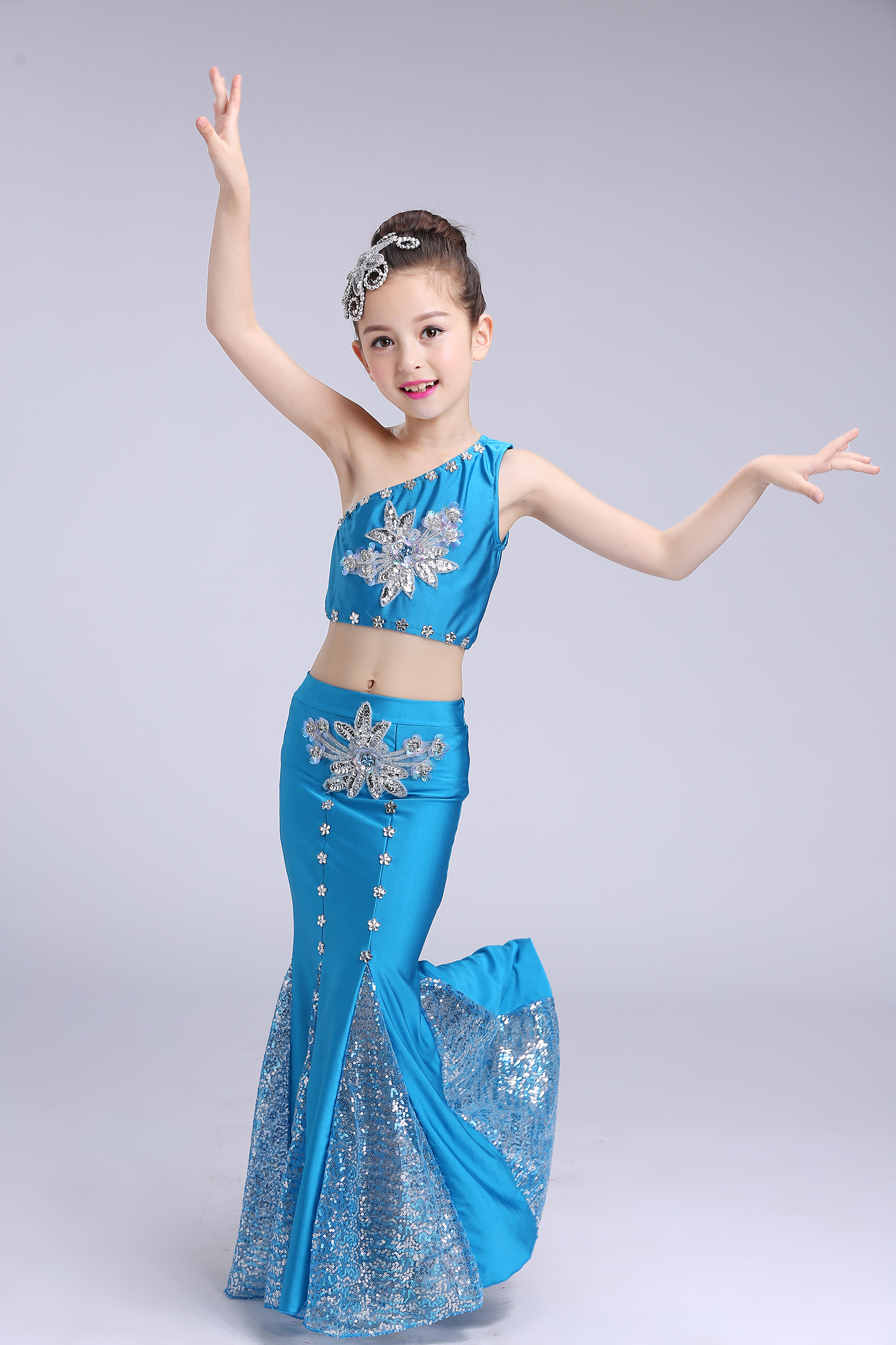 定制 儿童傣族舞新款民族表演服幼儿傣族舞蹈裙儿童孔雀舞服装雨竹林