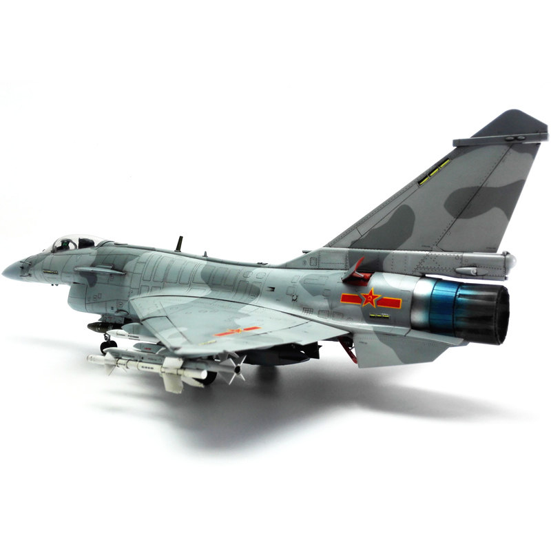 小号手飞机模型摆件军事仿真拼装1/48中国歼十战斗机手工制作航模