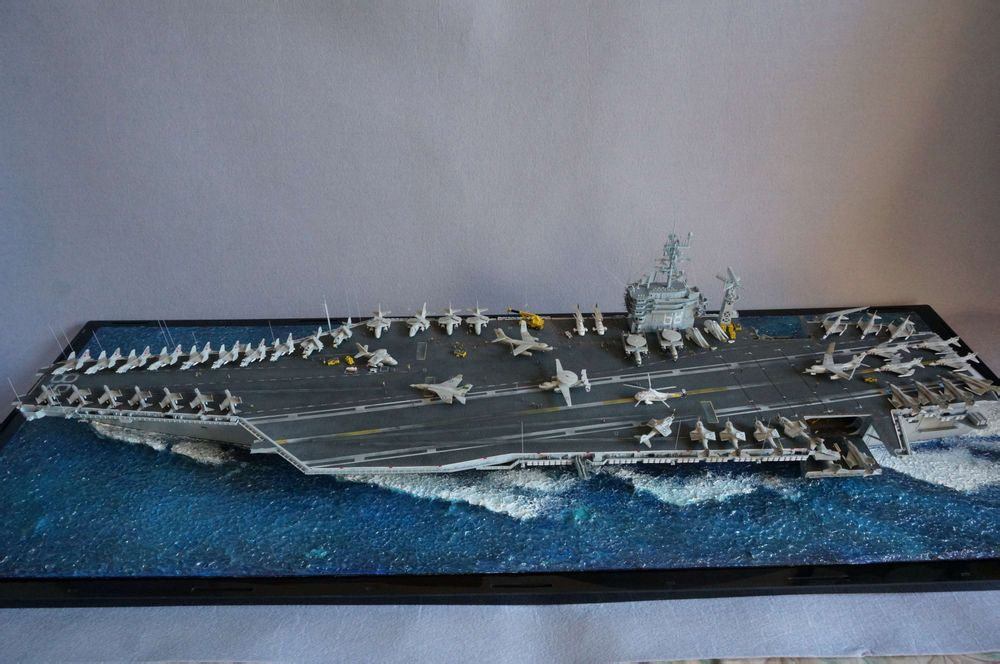 小号手拼装航母模型1350美国尼米兹级航空母舰成人大型仿真舰船