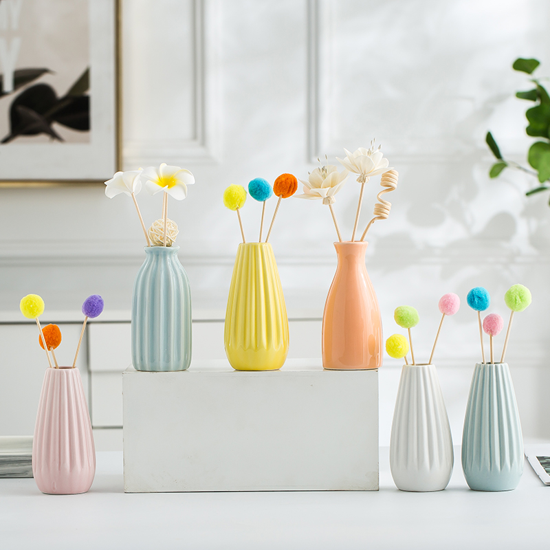Nordic ins ceramic mini fresh fragrance dried flower vase floret bottle desk decoration furnishing articles floret