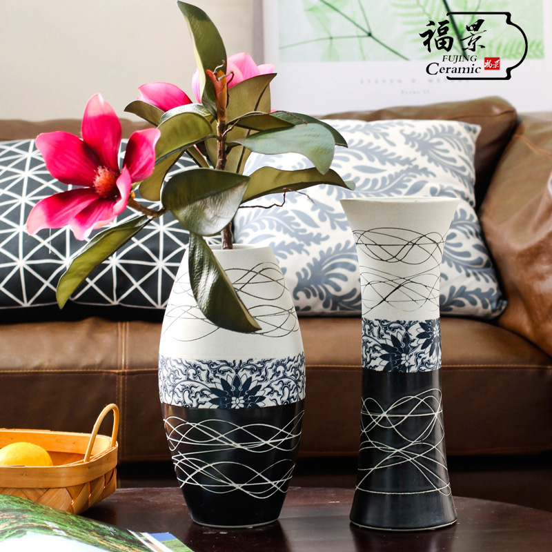 Ceramic vase three - piece furnishing articles I and contracted sitting room TV cabinet table home decoration decoration is a wedding gift