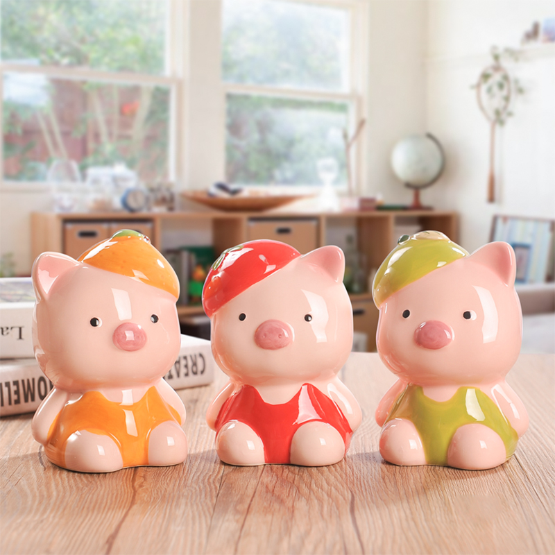 The creative scene cartoon ceramic express little animal piggy bank fashion to difference birthday gifts piggy bank small gifts