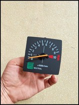 Old book 125 code table flower cat instrument assembly silver cat out of the old tachometer core mileage watch