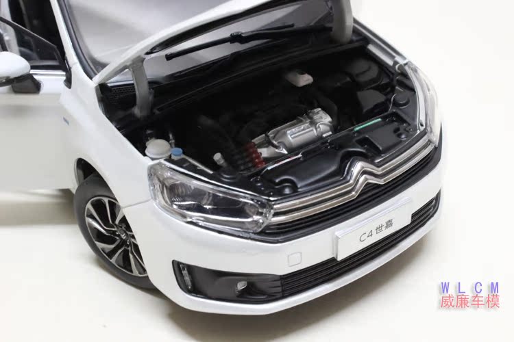 Модель машины OTHER CITROEN C4 1:18 Модель машины OTHER CITROEN C4 1:18