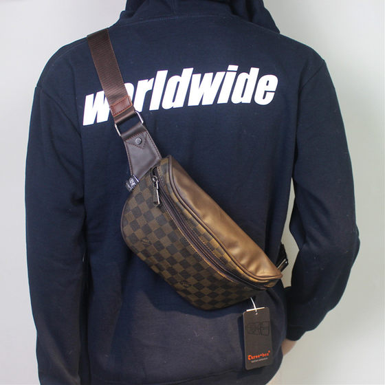 2024 bag tide male new fashion plaid chest bag wild -matte waist bag shoulder mesengers bag Japanese small shoulder bag 2024 bag tide male new fashion plaid chest bag wild -matte waist bag shoulder mesengers bag Japanese small shoulder bag