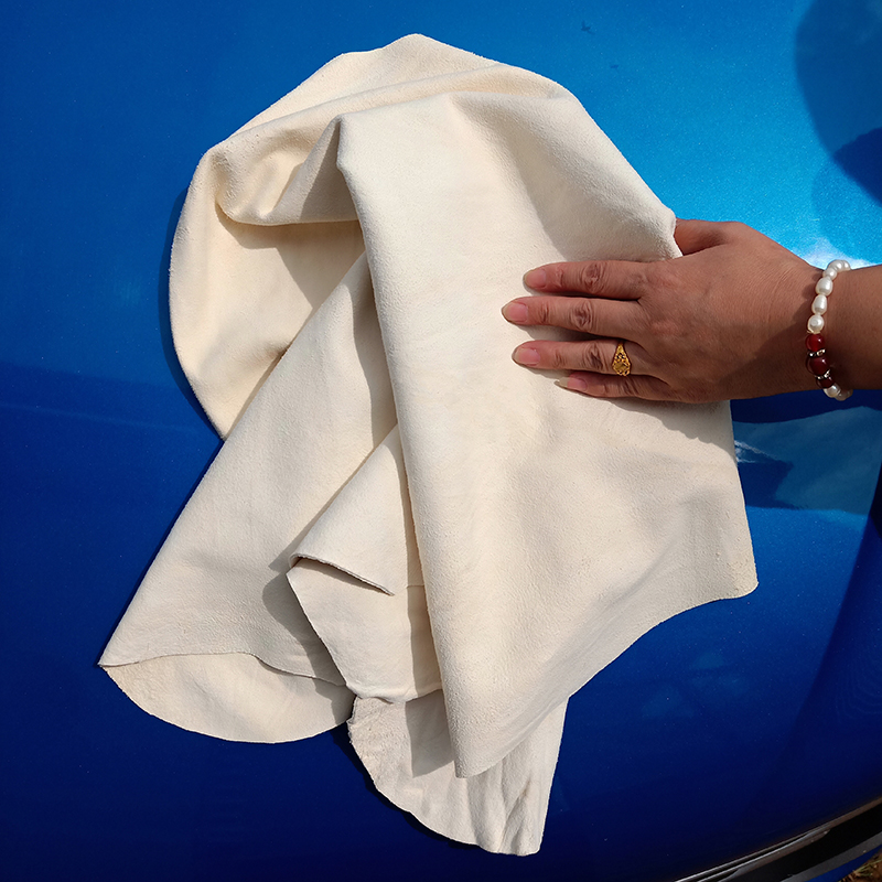 Car deerskin towel chicken skin towel car towel glass absorbent large towel special suede towel furniture car wash tool