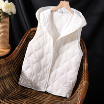 90 white duck down gently thin but fierce warm diamond quilted Womens Light hooded sleeveless down vest 69094