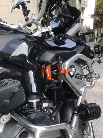 BMW R1250GS ADV 워터 버드 R1200GS G310R/GS 수정 워터 컵 홀더 케틀 스탠드에 적합합니다. BMW R1250GS ADV 워터 버드 R1200GS G310R/GS 수정 워터 컵 홀더 케틀 스탠드에 적합합니다.
