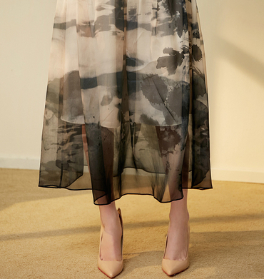 博柏利圍巾專賣店 歐柏蘭奴2020夏季新款成熟優雅印花長款半身裙TRXP0201 博柏利